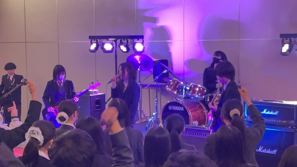 軽音楽部　合同ライブ（小西）　Easter Lily